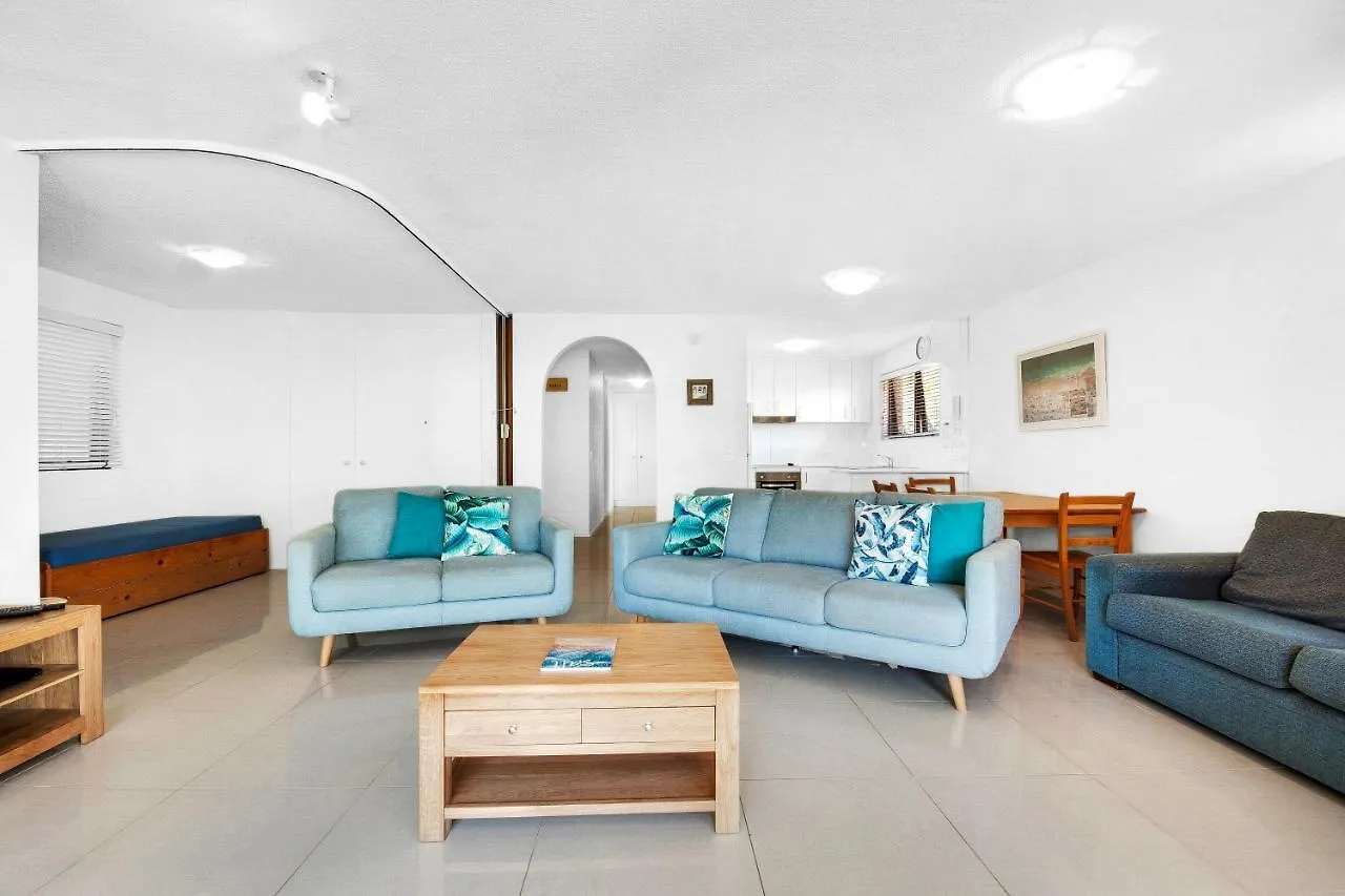 Lahaina Apartments Mooloolaba