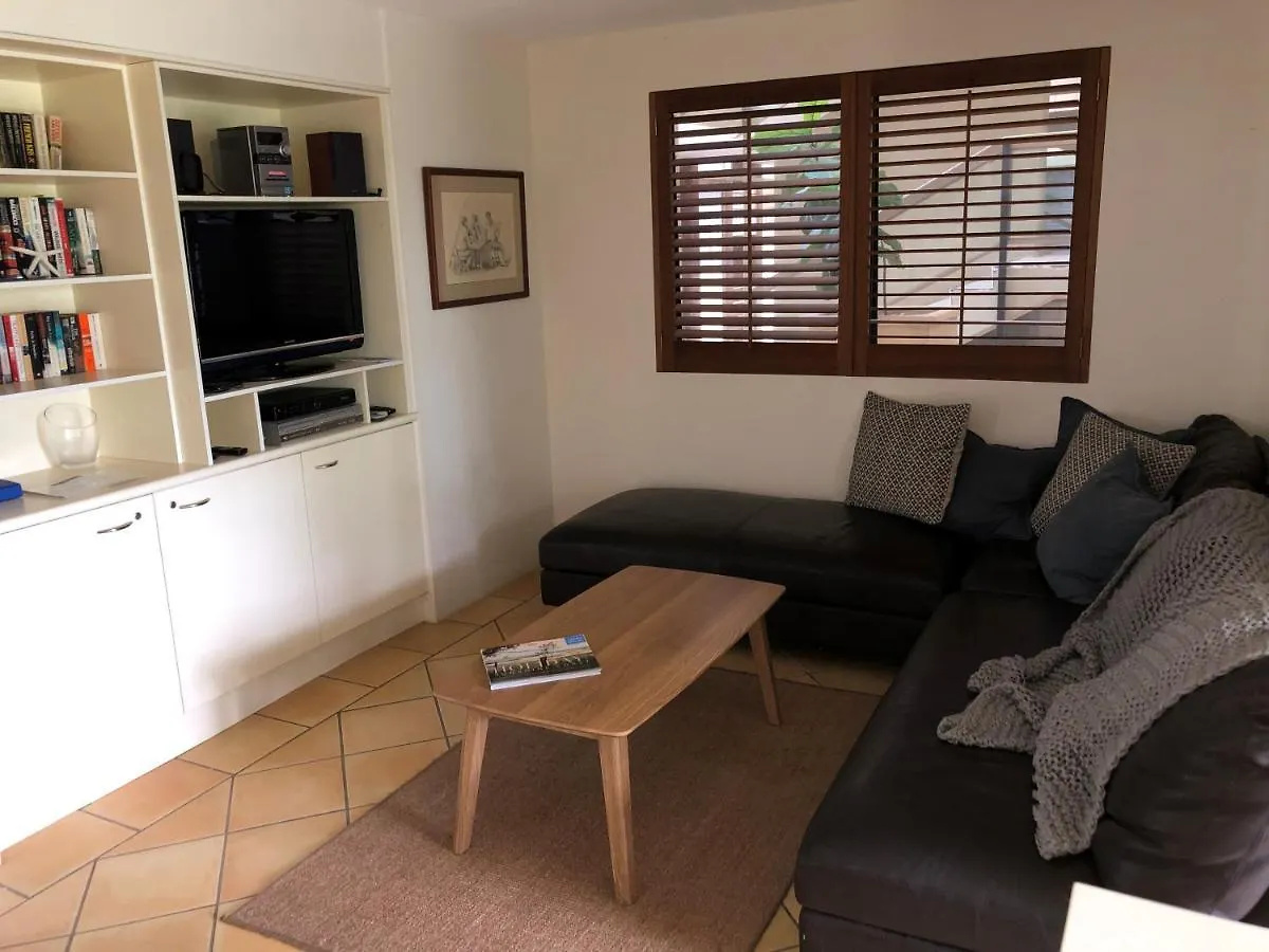 Lahaina Apartments Mooloolaba